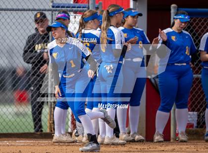 Thumbnail 2 in Barlow @ Westview (OSAA 6A Round 2) photogallery.