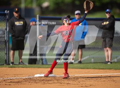 Thumbnail 1 in Barlow @ Westview (OSAA 6A Round 2) photogallery.