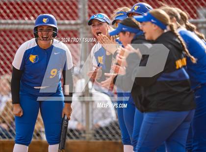 Thumbnail 1 in Barlow @ Westview (OSAA 6A Round 2) photogallery.