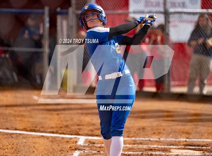 Thumbnail 3 in Barlow @ Westview (OSAA 6A Round 2) photogallery.