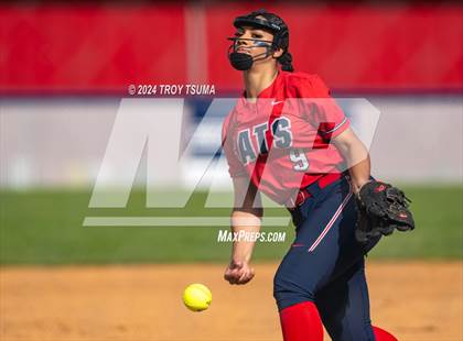 Thumbnail 3 in Barlow @ Westview (OSAA 6A Round 2) photogallery.