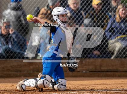 Thumbnail 1 in Barlow @ Westview (OSAA 6A Round 2) photogallery.