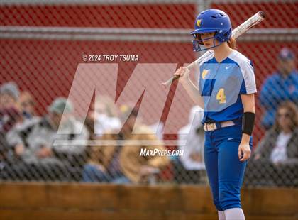 Thumbnail 1 in Barlow @ Westview (OSAA 6A Round 2) photogallery.