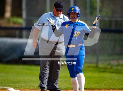 Thumbnail 1 in Barlow @ Westview (OSAA 6A Round 2) photogallery.