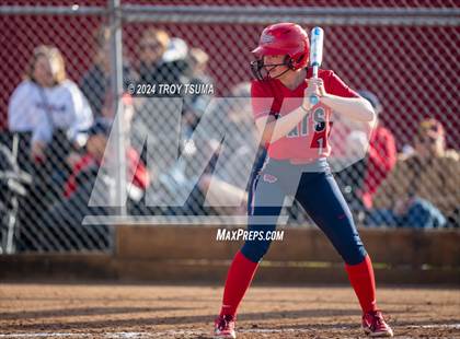 Thumbnail 3 in Barlow @ Westview (OSAA 6A Round 2) photogallery.