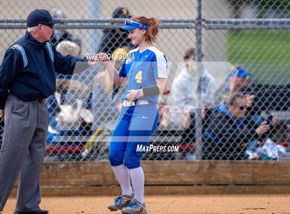 Thumbnail 3 in Barlow @ Westview (OSAA 6A Round 2) photogallery.