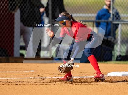 Thumbnail 2 in Barlow @ Westview (OSAA 6A Round 2) photogallery.