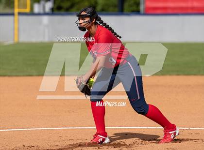 Thumbnail 1 in Barlow @ Westview (OSAA 6A Round 2) photogallery.
