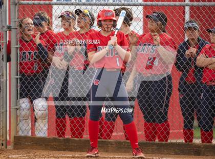 Thumbnail 2 in Barlow @ Westview (OSAA 6A Round 2) photogallery.