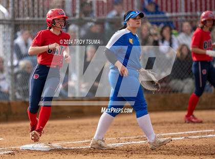 Thumbnail 2 in Barlow @ Westview (OSAA 6A Round 2) photogallery.