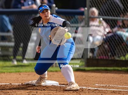 Thumbnail 1 in Barlow @ Westview (OSAA 6A Round 2) photogallery.
