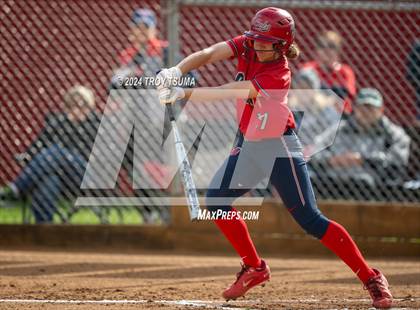 Thumbnail 2 in Barlow @ Westview (OSAA 6A Round 2) photogallery.
