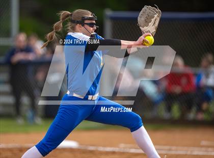 Thumbnail 1 in Barlow @ Westview (OSAA 6A Round 2) photogallery.