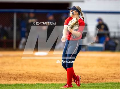 Thumbnail 3 in Barlow @ Westview (OSAA 6A Round 2) photogallery.