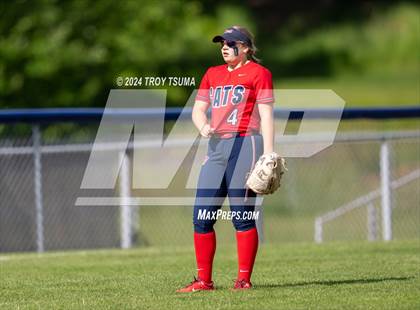 Thumbnail 3 in Barlow @ Westview (OSAA 6A Round 2) photogallery.