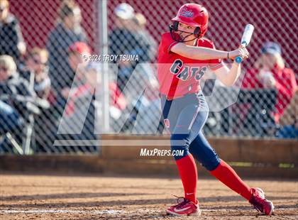 Thumbnail 3 in Barlow @ Westview (OSAA 6A Round 2) photogallery.