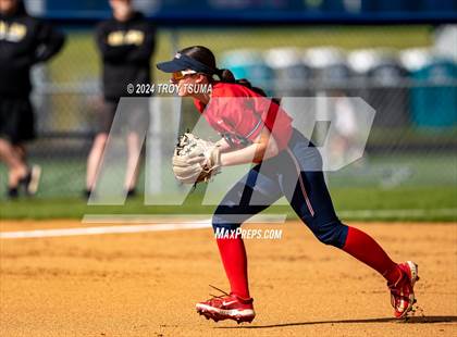 Thumbnail 1 in Barlow @ Westview (OSAA 6A Round 2) photogallery.