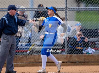 Thumbnail 2 in Barlow @ Westview (OSAA 6A Round 2) photogallery.