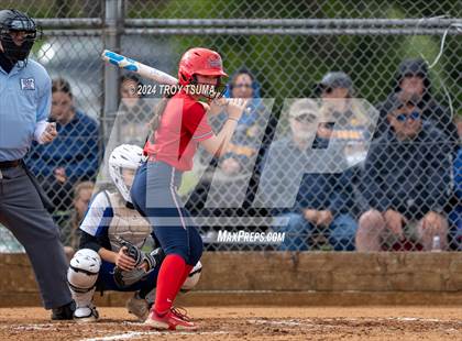 Thumbnail 2 in Barlow @ Westview (OSAA 6A Round 2) photogallery.