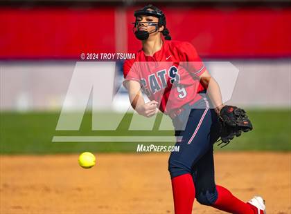 Thumbnail 1 in Barlow @ Westview (OSAA 6A Round 2) photogallery.