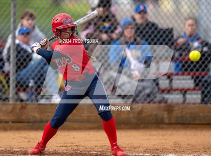 Thumbnail 3 in Barlow @ Westview (OSAA 6A Round 2) photogallery.