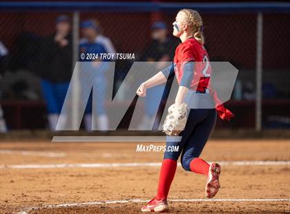 Thumbnail 2 in Barlow @ Westview (OSAA 6A Round 2) photogallery.
