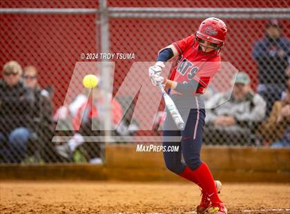Thumbnail 3 in Barlow @ Westview (OSAA 6A Round 2) photogallery.