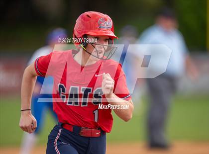 Thumbnail 2 in Barlow @ Westview (OSAA 6A Round 2) photogallery.
