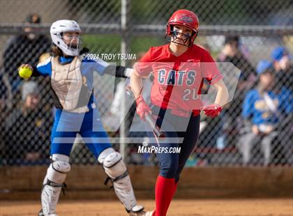 Thumbnail 3 in Barlow @ Westview (OSAA 6A Round 2) photogallery.