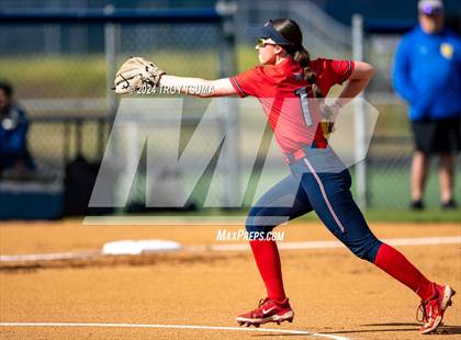 Thumbnail 2 in Barlow @ Westview (OSAA 6A Round 2) photogallery.