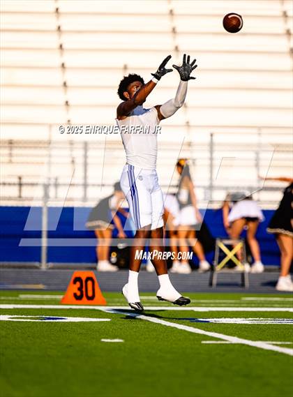 Thumbnail 3 in Peninsula @ Alta Loma photogallery.