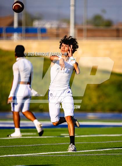 Thumbnail 1 in Peninsula @ Alta Loma photogallery.