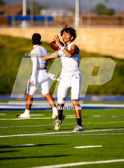 Thumbnail 3 in Peninsula @ Alta Loma photogallery.