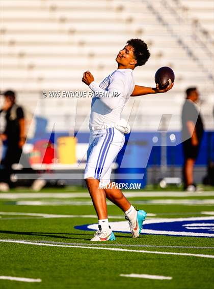 Thumbnail 1 in Peninsula @ Alta Loma photogallery.