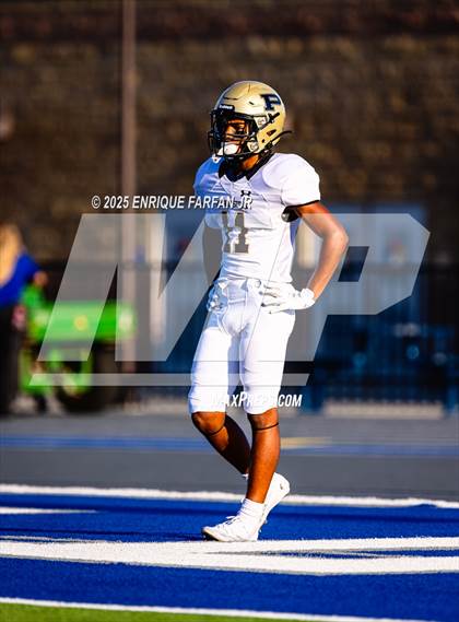 Thumbnail 3 in Peninsula @ Alta Loma photogallery.