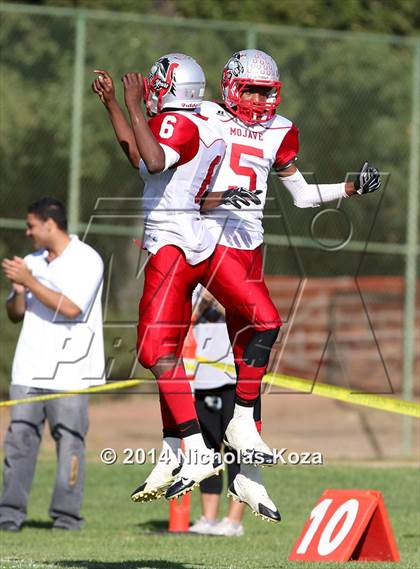 Thumbnail 3 in Thacher vs. Mojave (CIF SS D1 8-Man Final) photogallery.