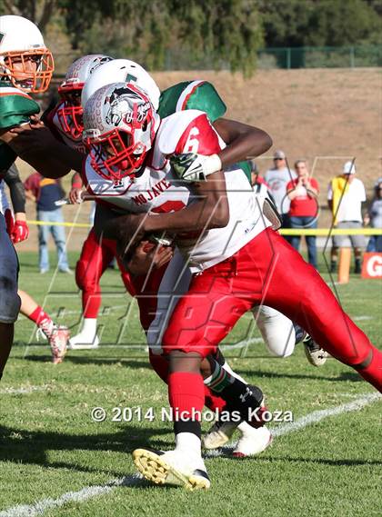 Thumbnail 3 in Thacher vs. Mojave (CIF SS D1 8-Man Final) photogallery.