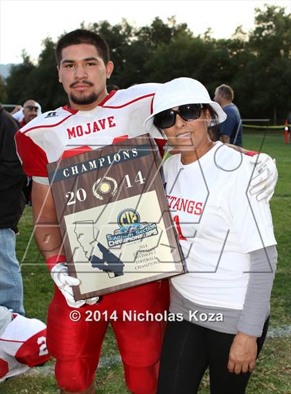 Thumbnail 1 in Thacher vs. Mojave (CIF SS D1 8-Man Final) photogallery.