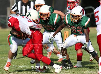 Thumbnail 3 in Thacher vs. Mojave (CIF SS D1 8-Man Final) photogallery.