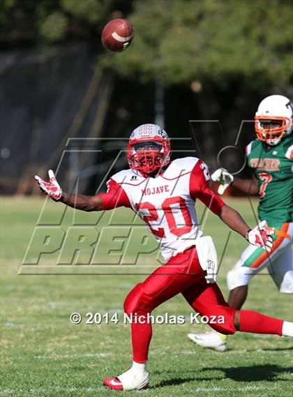 Thumbnail 3 in Thacher vs. Mojave (CIF SS D1 8-Man Final) photogallery.
