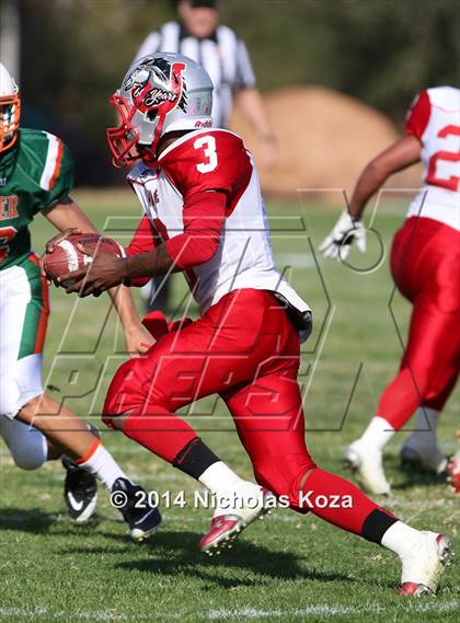 Thumbnail 3 in Thacher vs. Mojave (CIF SS D1 8-Man Final) photogallery.