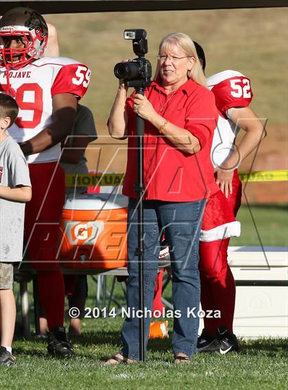 Thumbnail 1 in Thacher vs. Mojave (CIF SS D1 8-Man Final) photogallery.