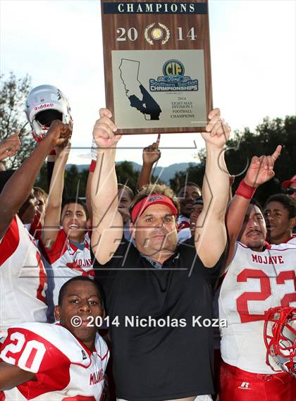 Thumbnail 3 in Thacher vs. Mojave (CIF SS D1 8-Man Final) photogallery.