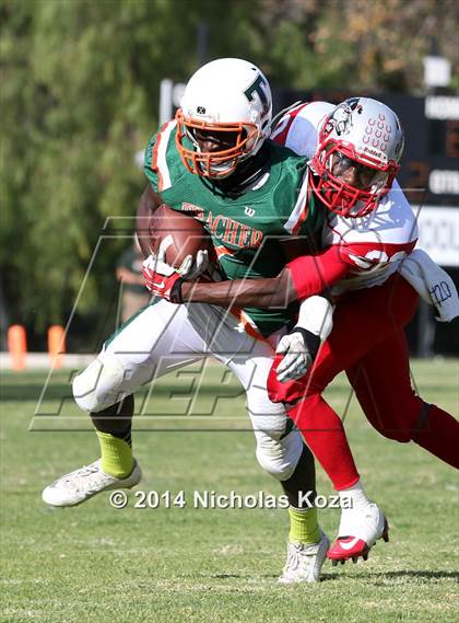 Thumbnail 2 in Thacher vs. Mojave (CIF SS D1 8-Man Final) photogallery.
