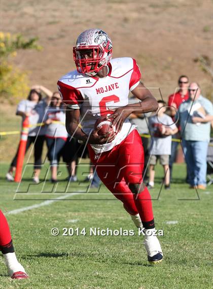 Thumbnail 2 in Thacher vs. Mojave (CIF SS D1 8-Man Final) photogallery.