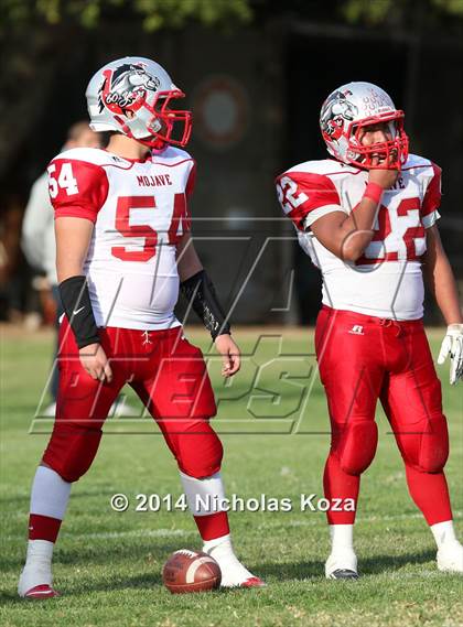 Thumbnail 3 in Thacher vs. Mojave (CIF SS D1 8-Man Final) photogallery.