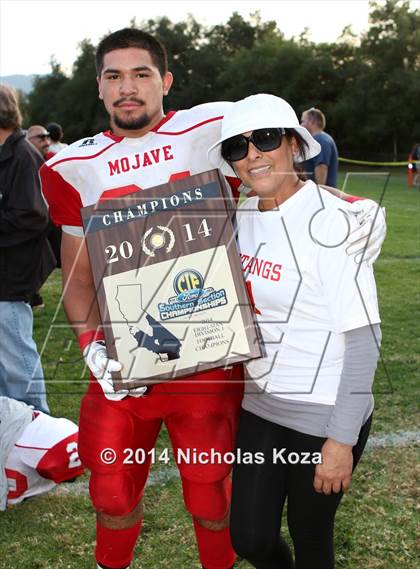 Thumbnail 2 in Thacher vs. Mojave (CIF SS D1 8-Man Final) photogallery.