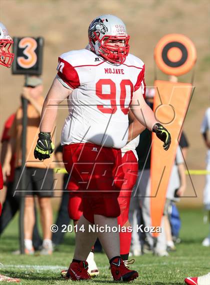 Thumbnail 2 in Thacher vs. Mojave (CIF SS D1 8-Man Final) photogallery.