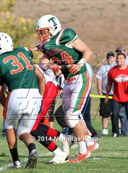 Thumbnail 3 in Thacher vs. Mojave (CIF SS D1 8-Man Final) photogallery.