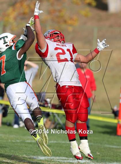 Thumbnail 3 in Thacher vs. Mojave (CIF SS D1 8-Man Final) photogallery.